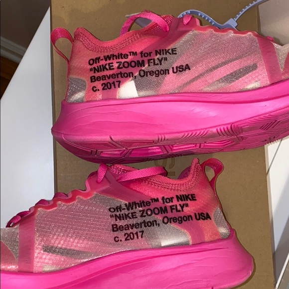 Off-White c/o Nike - Picture 6 of 8